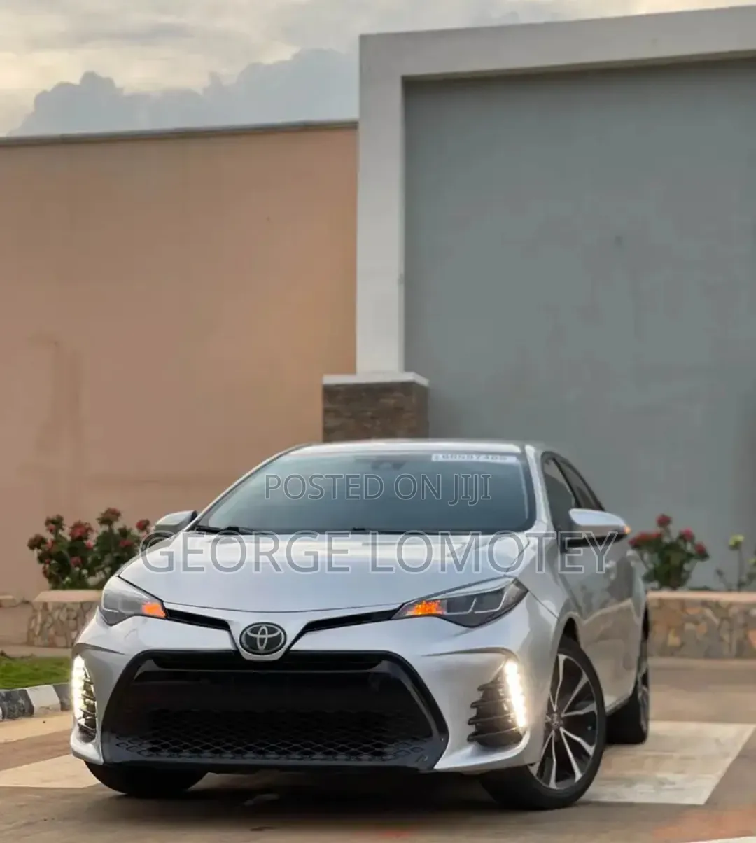 Toyota Corolla 2018 Silver