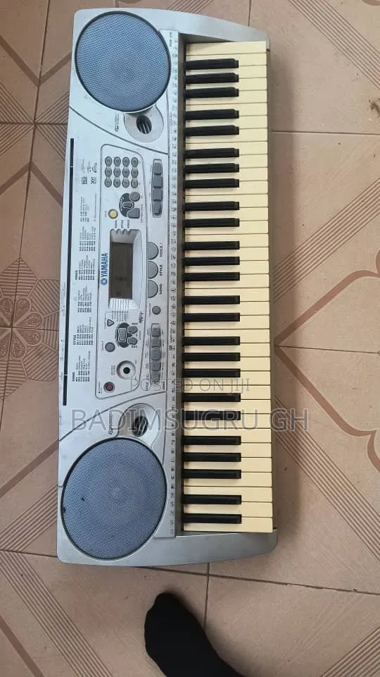Yamaha PSR275
