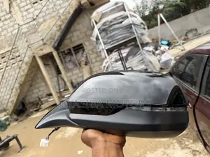 Honda HR-V 2015 - 2021 Driving Mirror With Light