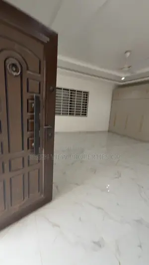 5bdrm Duplex in Kwabenya for sale