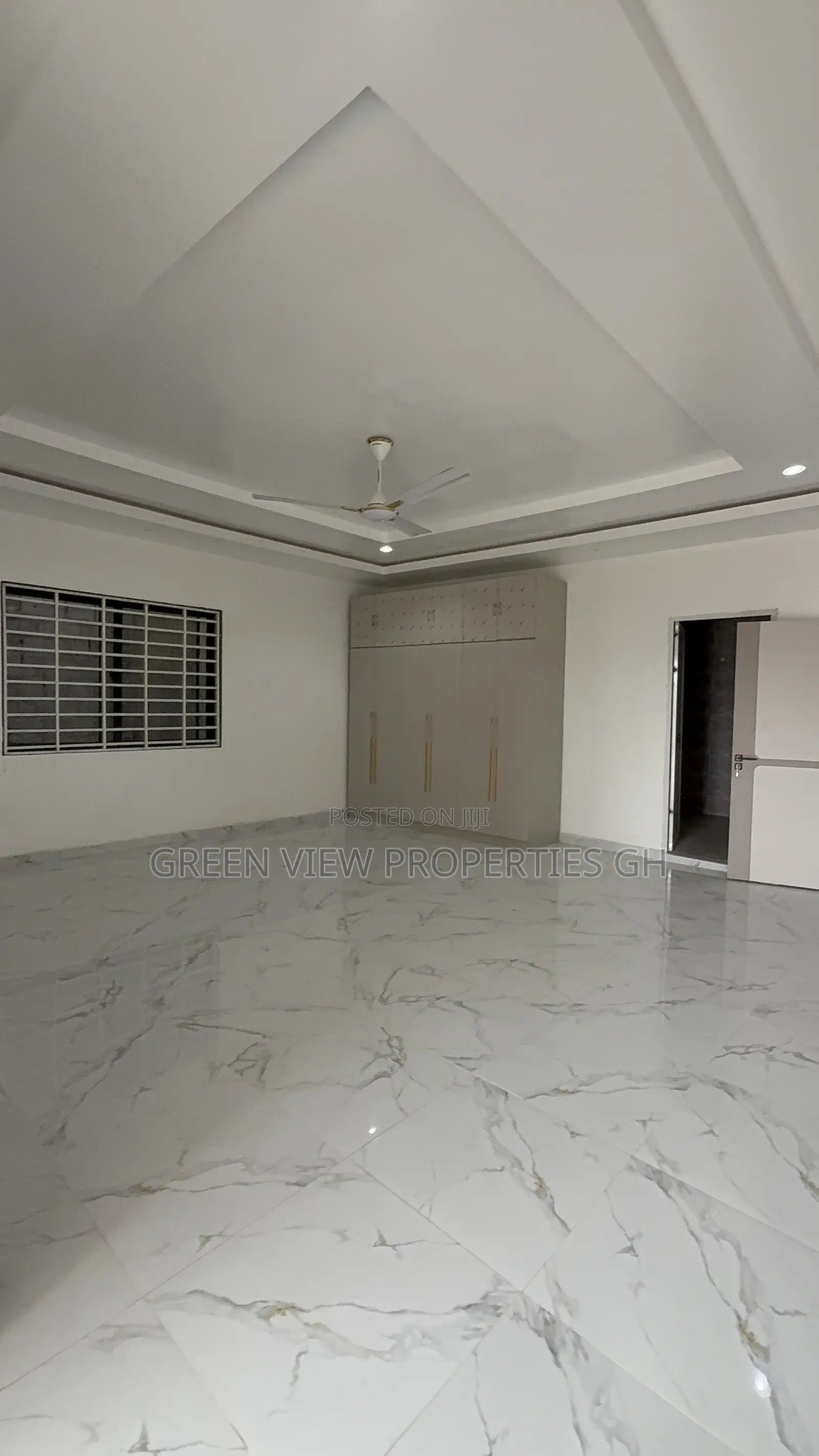 5bdrm Duplex in Kwabenya for sale