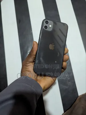 Apple iPhone 11 128 GB Black