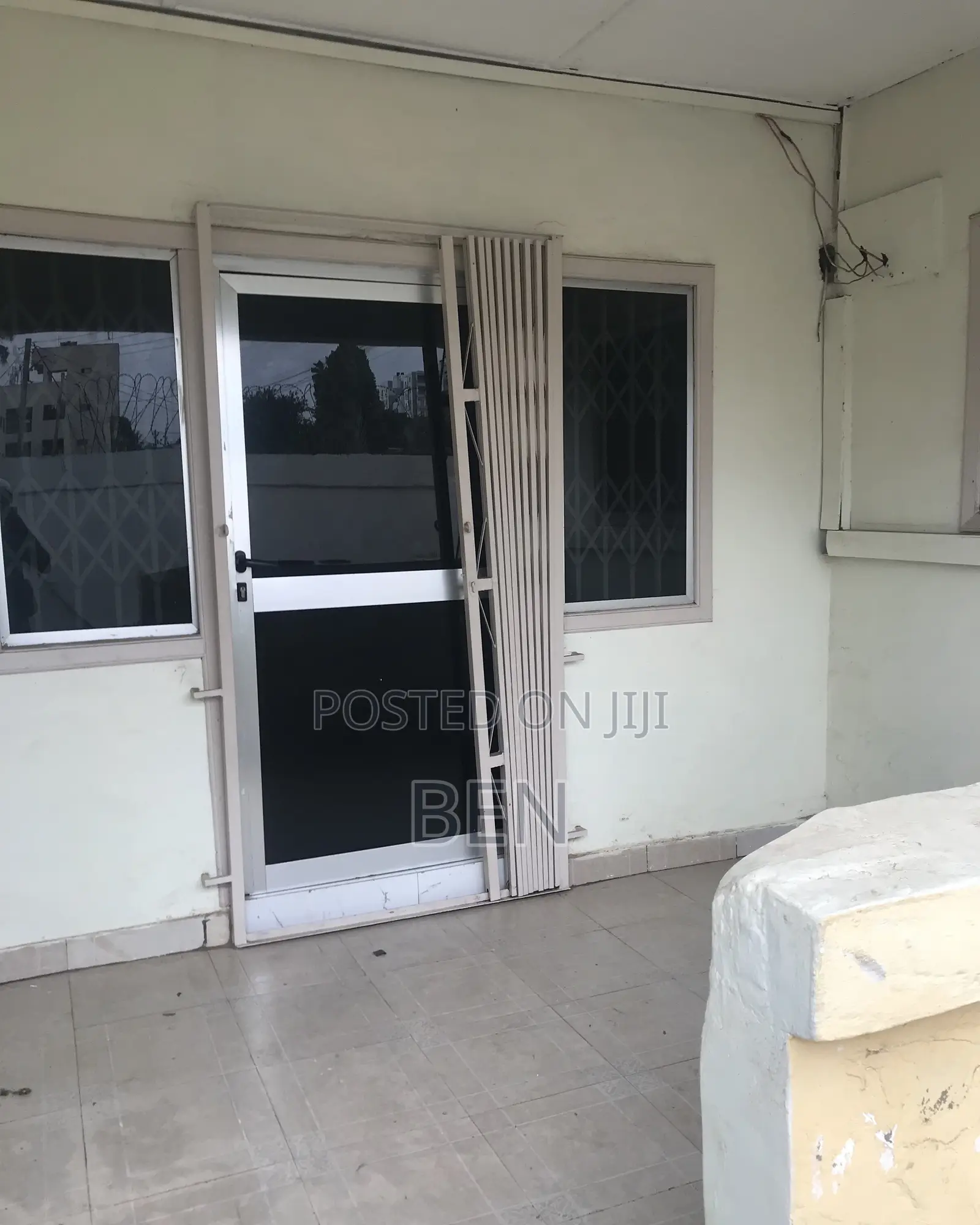 2bdrm House in Abelenkpe, Mosque Area for rent