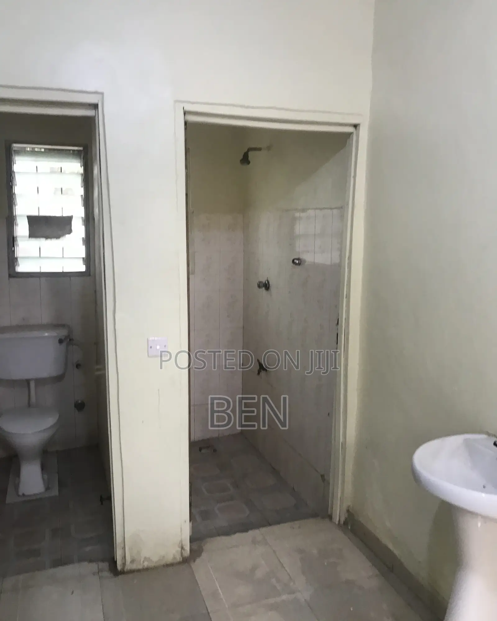 2bdrm House in Abelenkpe, Mosque Area for rent