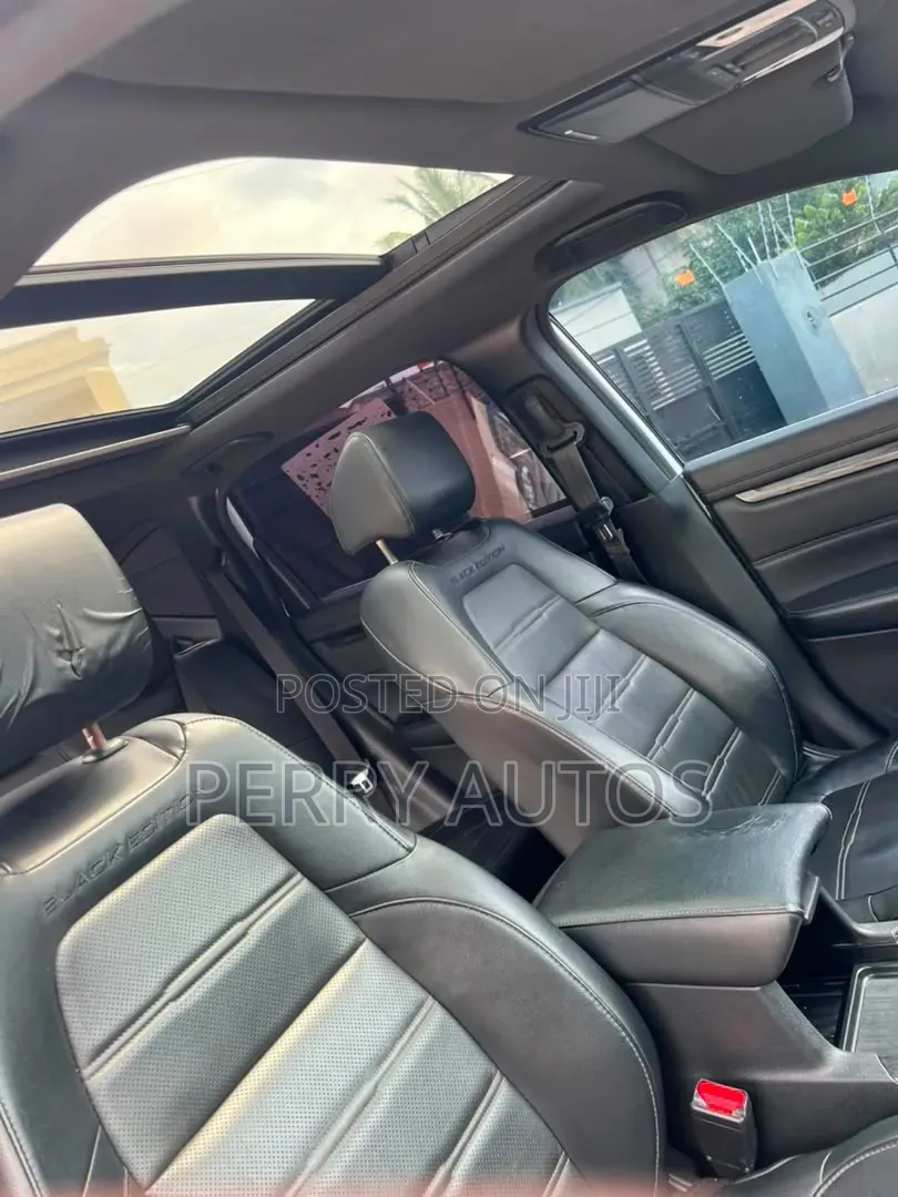 Honda CR-V 2022 White