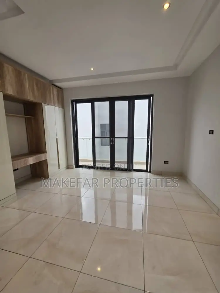 4bdrm House in East Legon for rent