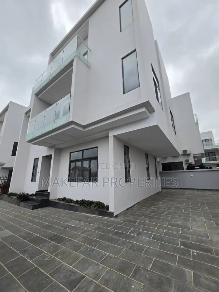4bdrm House in East Legon for rent
