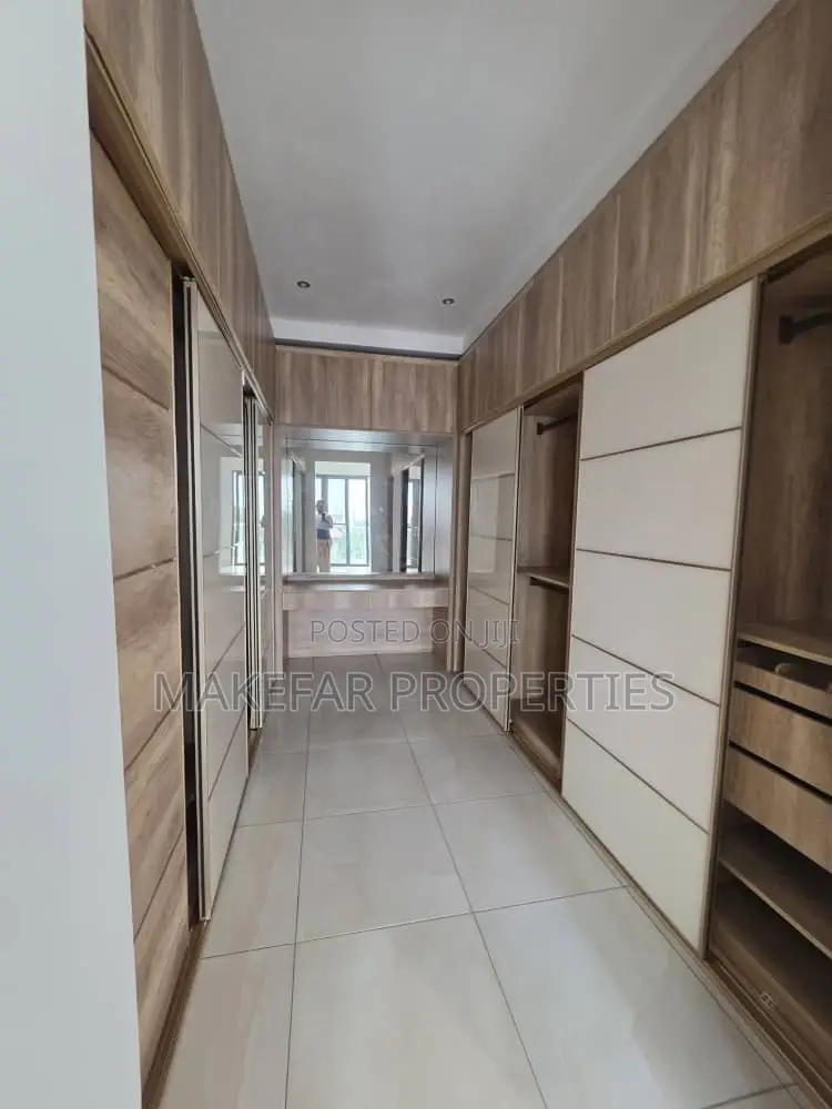 4bdrm House in East Legon for rent