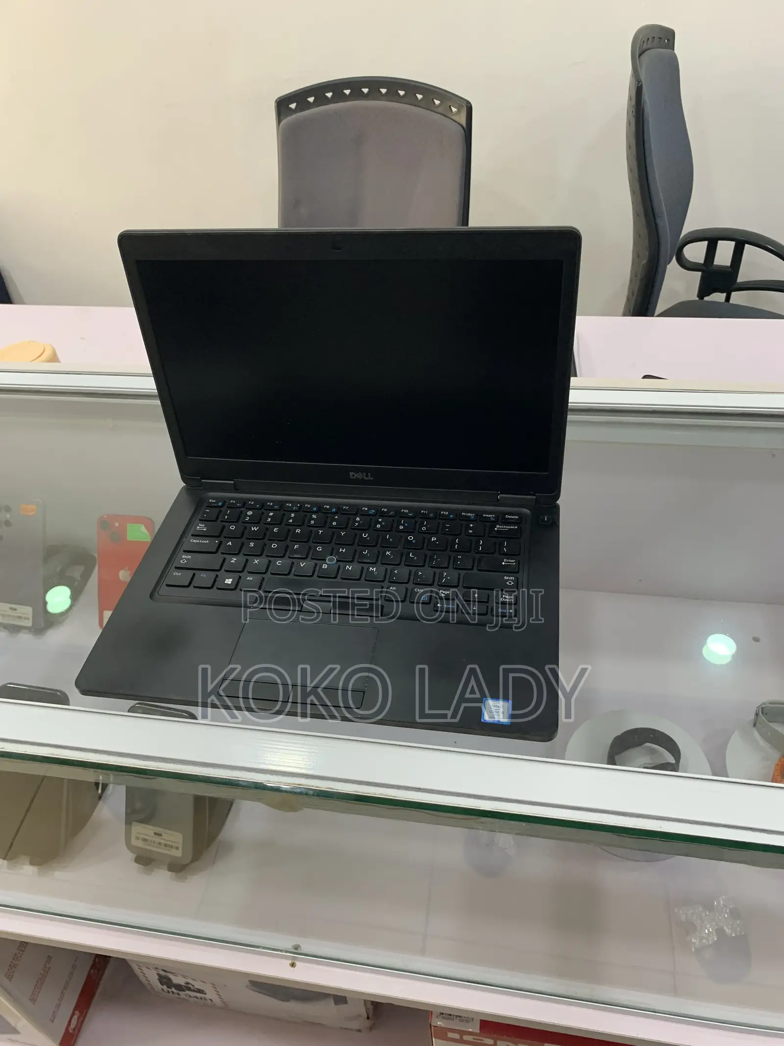 Laptop Dell Latitude 5490 8GB Intel Atom SSHD+SSD 256GB