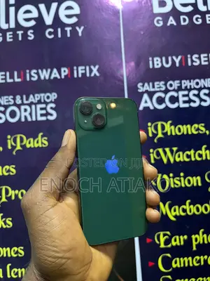 Apple iPhone 13 128 GB Green