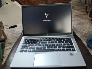 Laptop HP EliteBook 830 G7 8GB Intel Core i5 SSD 256GB