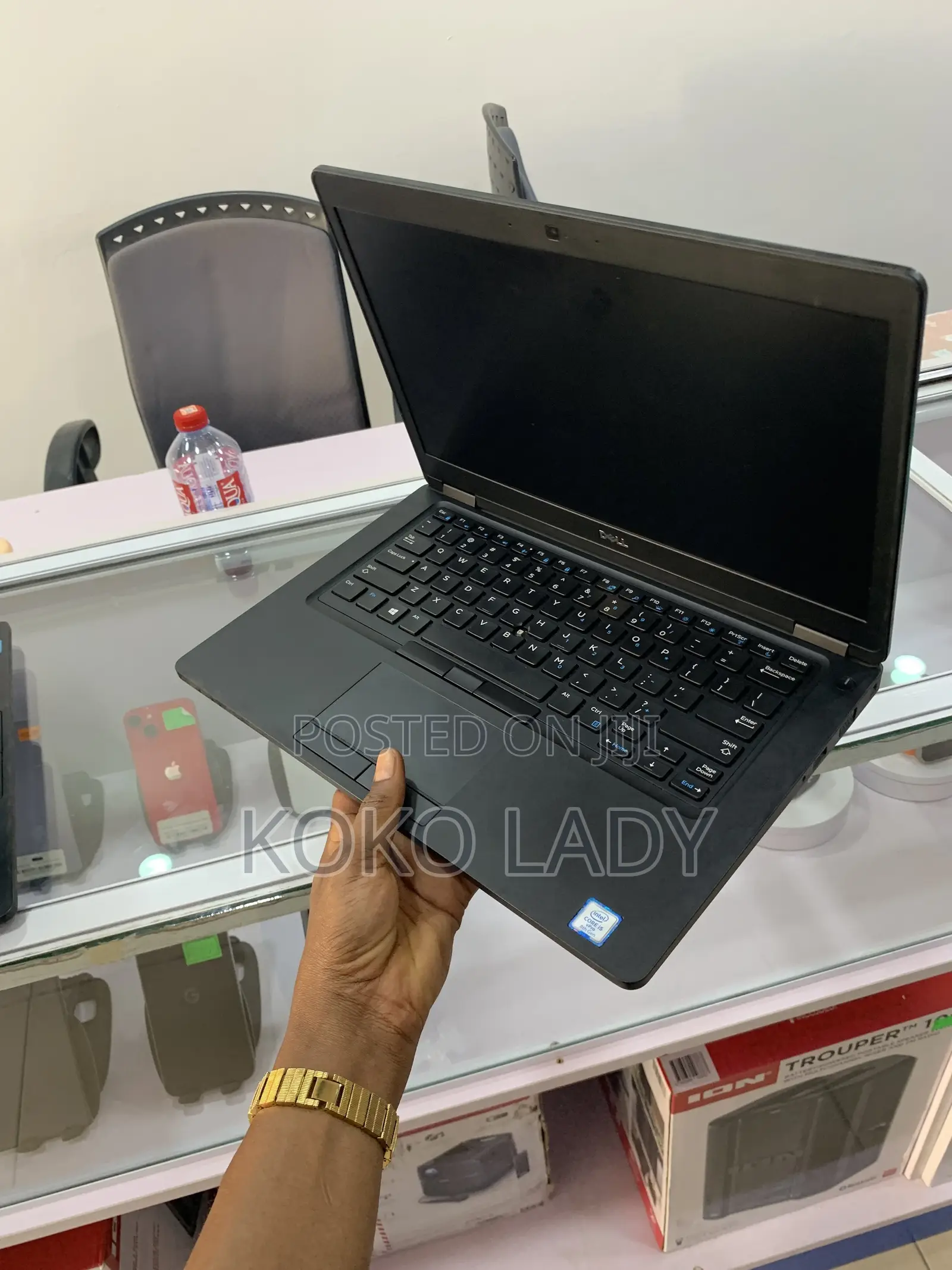Laptop Dell Latitude 5490 8GB Intel Atom SSHD+SSD 256GB