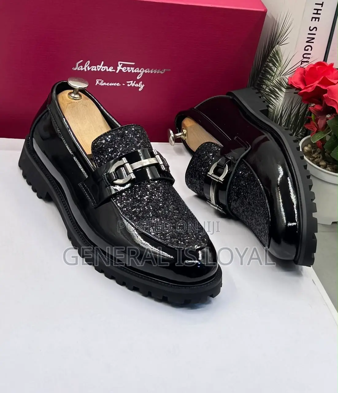 Salvatore Ferragamo Black Leather Fashion Loafers Shoe