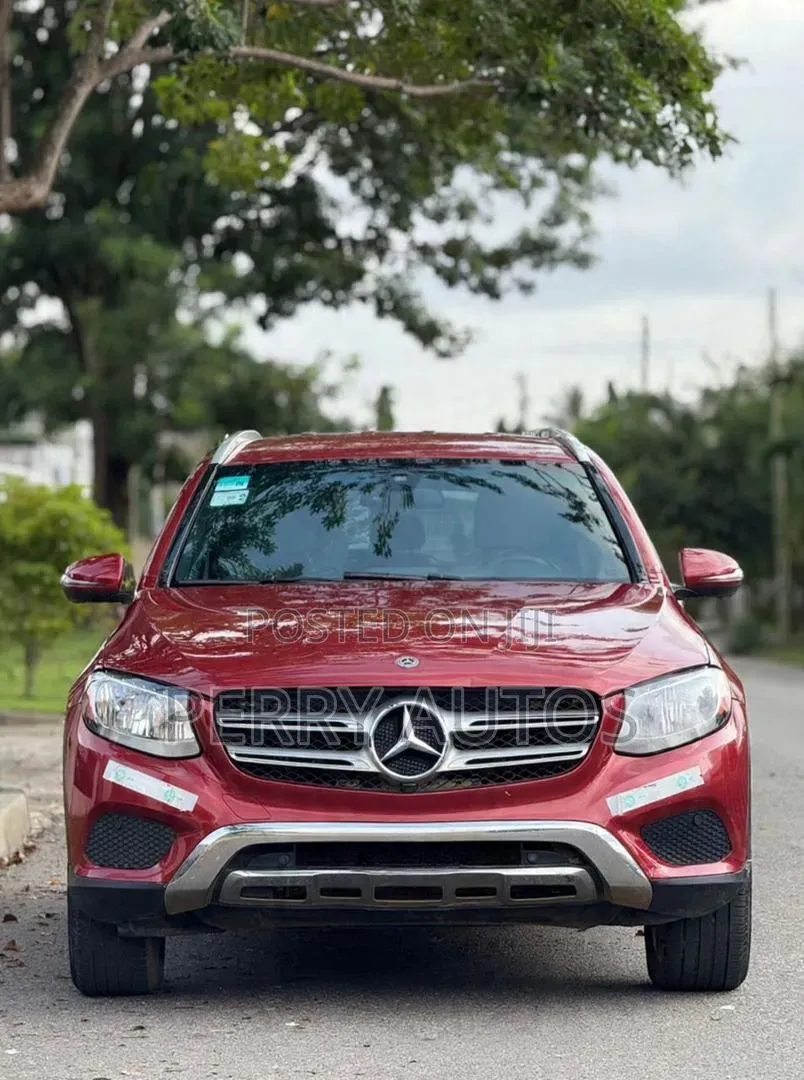 Mercedes-Benz GLC-Class 2018 Red