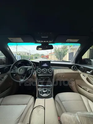 Mercedes-Benz GLC-Class 2018 Red