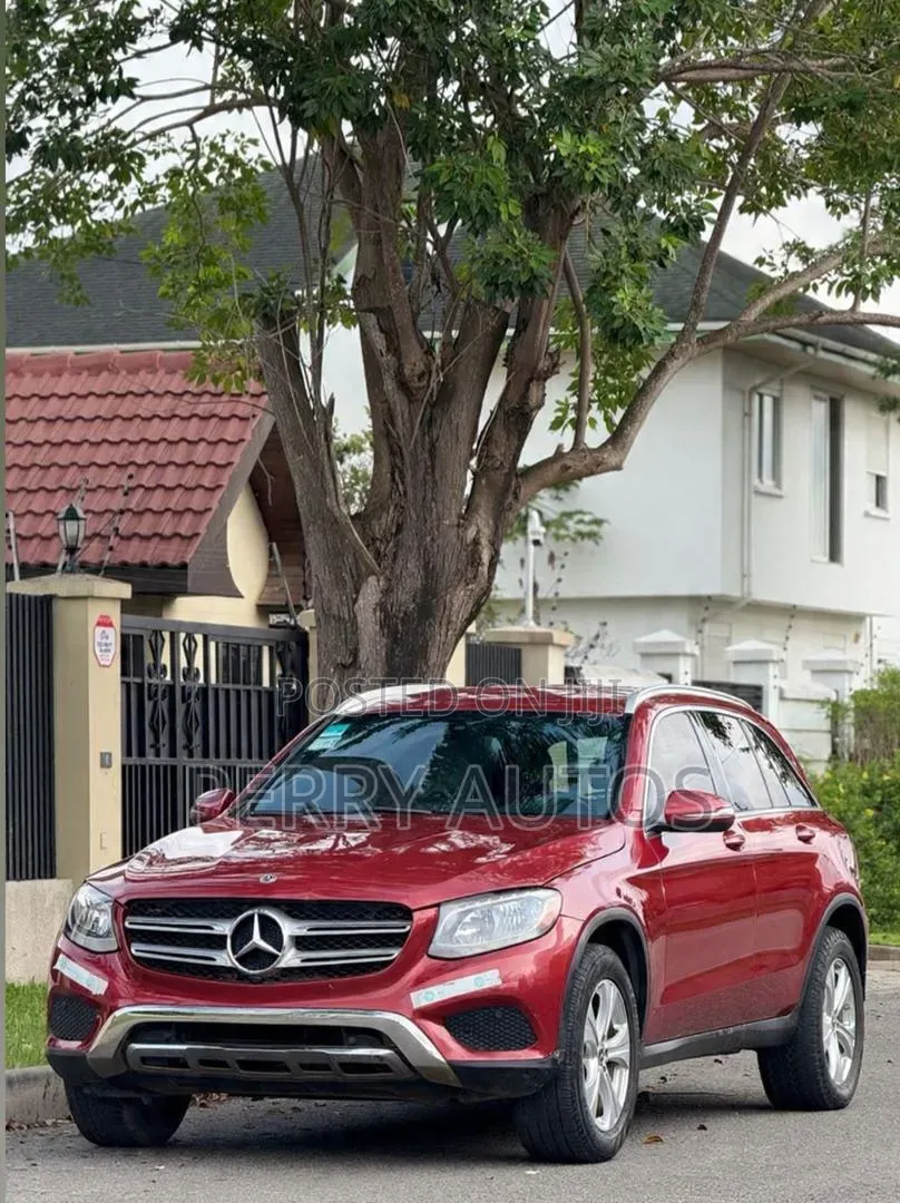 Mercedes-Benz GLC-Class 2018 Red