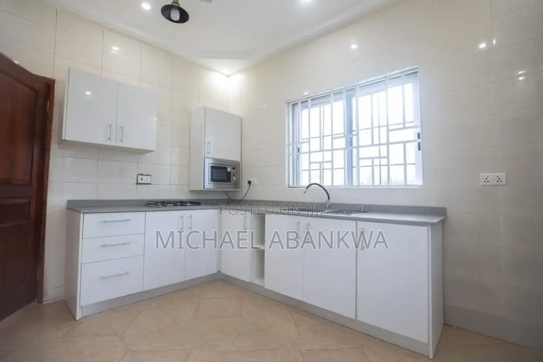 3bdrm House in Afienya for rent