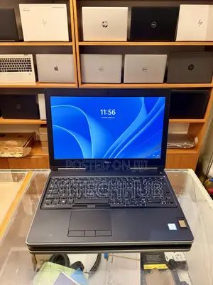 Laptop Dell Precision 7520 16GB Intel Core i7 SSD 256GB