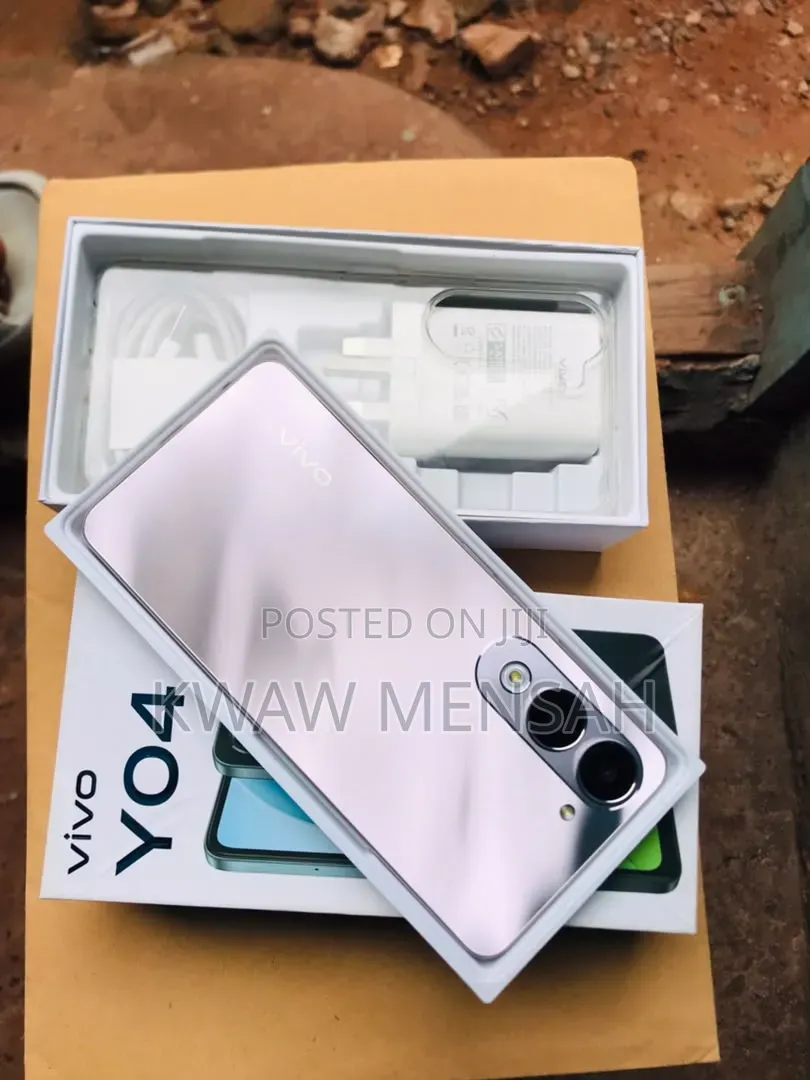 Vivo Y04 128 GB