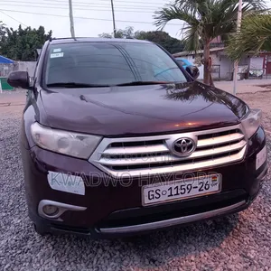 Toyota Highlander 2010 Red