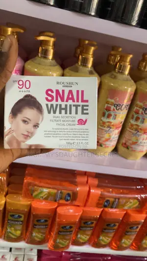 Roushun Face Cream ( Tumeric, 48% Urea Snail White)