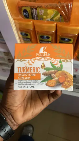 Roushun Face Cream ( Tumeric, 48% Urea Snail White)
