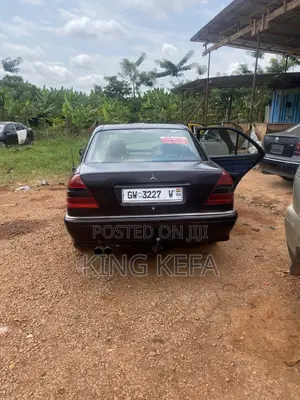 Mercedes-Benz E240 2000 Brown