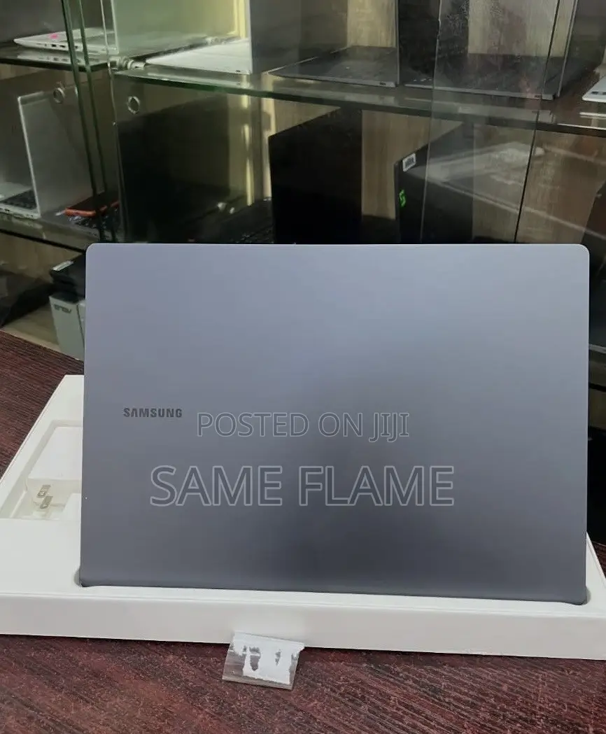 Laptop Samsung Galaxy Book3 Pro 360 16" 32GB Intel Core i9 SSD 1T