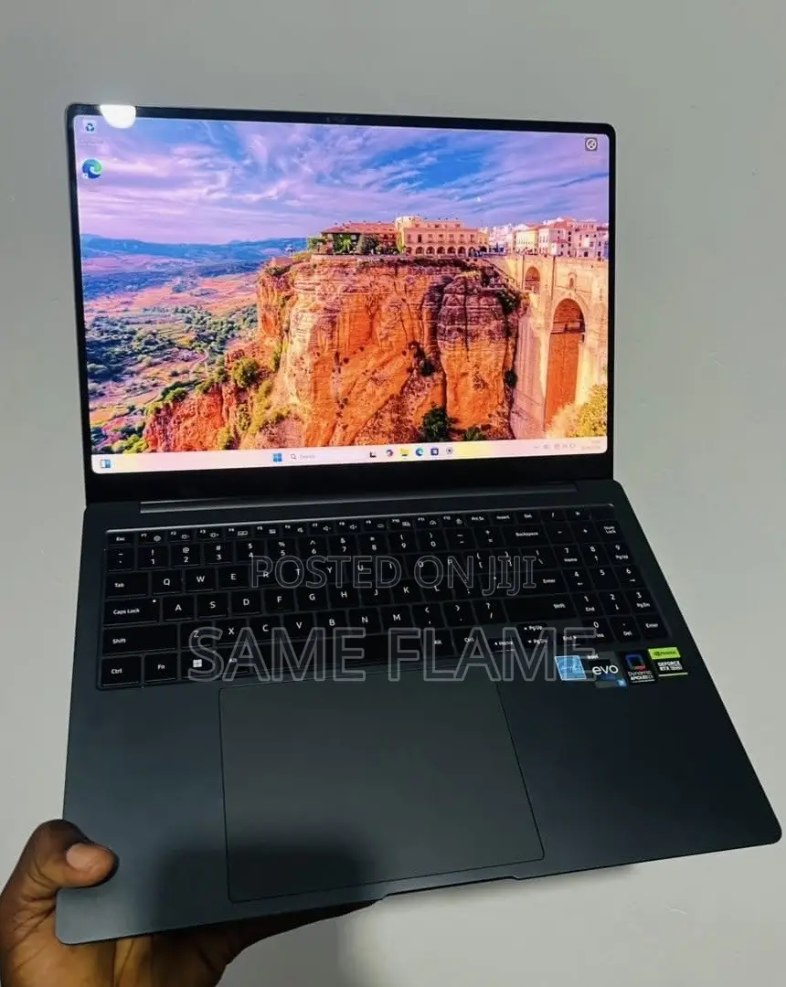 Laptop Samsung Galaxy Book3 Pro 360 16" 32GB Intel Core i9 SSD 1T