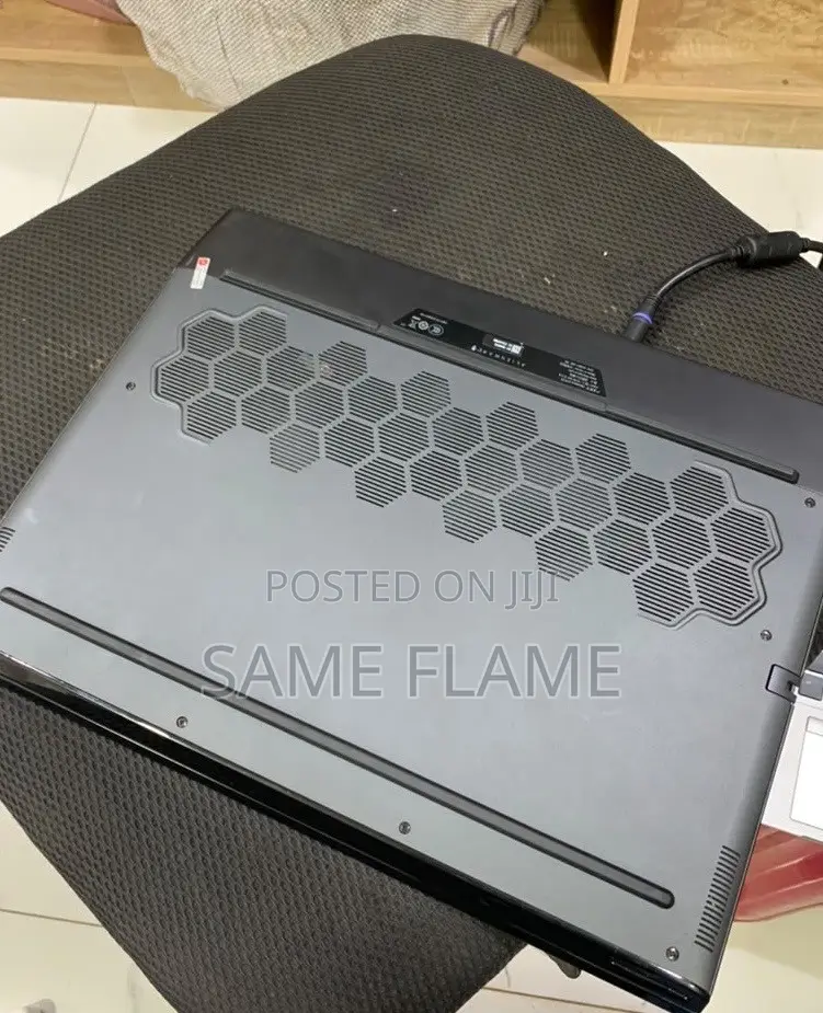 Laptop Alienware M15 r3 16GB Intel Core i7 SSD 512GB