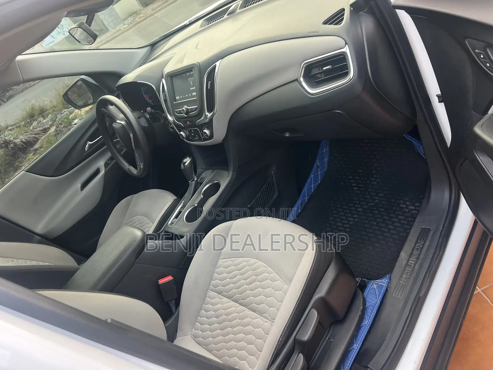 Chevrolet Equinox 2018 White