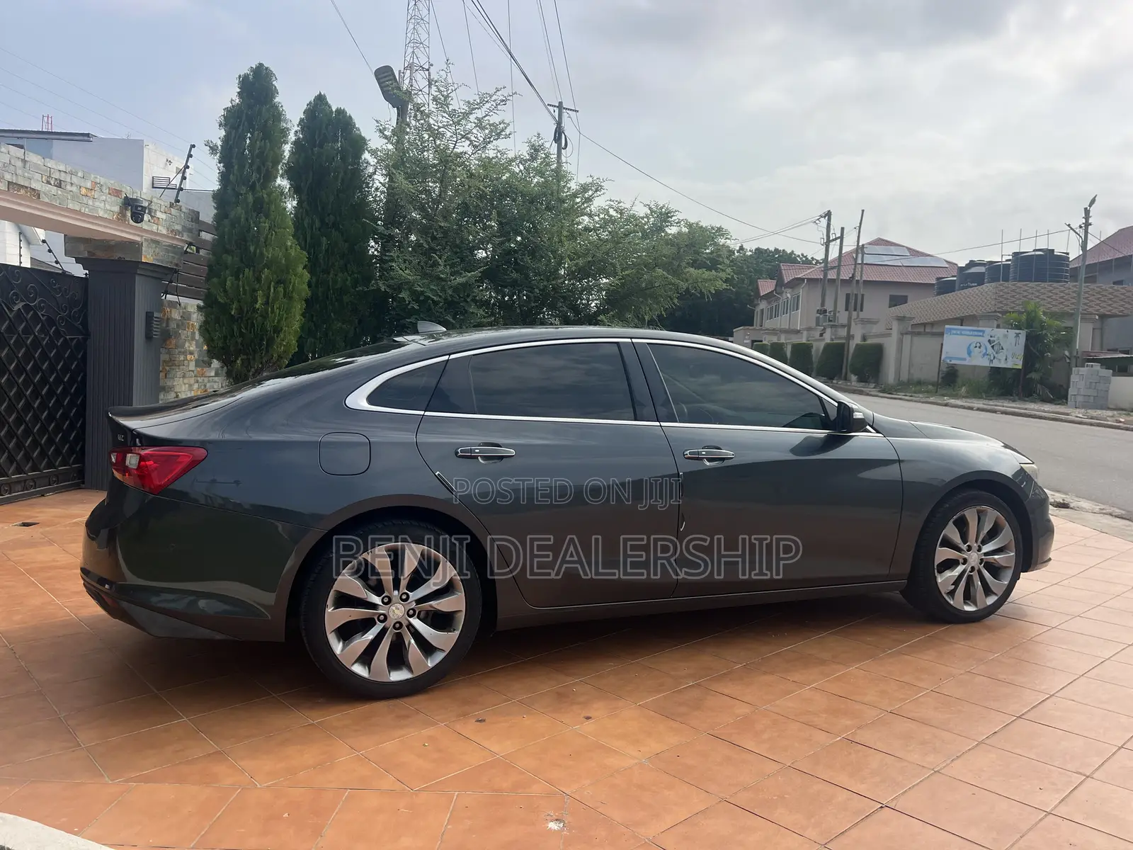 Chevrolet Malibu 2017 Gray