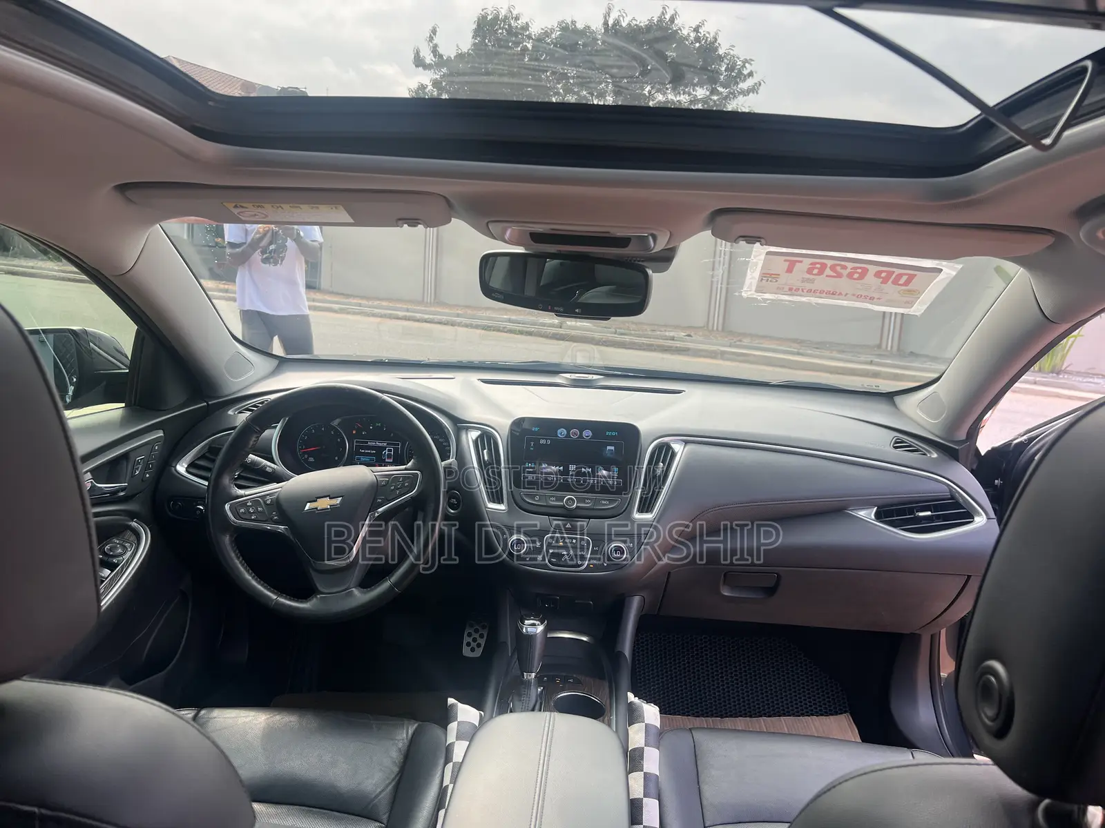 Chevrolet Malibu 2017 Gray