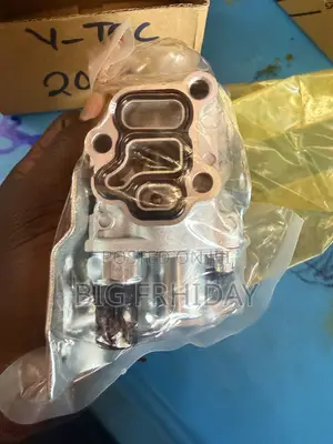 Honda CRV Acord Civic HRV Solenoid or VVT Sensor