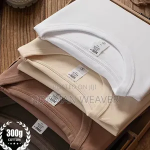 Plain Men's 400 GSM Heavyweight T-Shirt