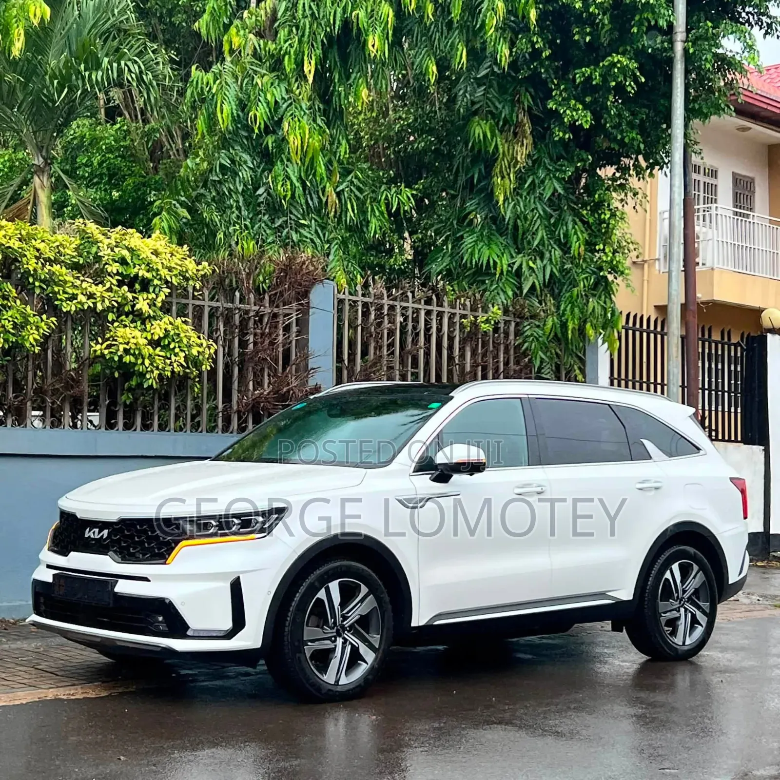 Kia Sorento 2021 White