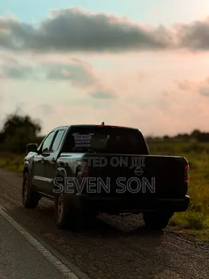 Nissan Frontier S 2022 Black