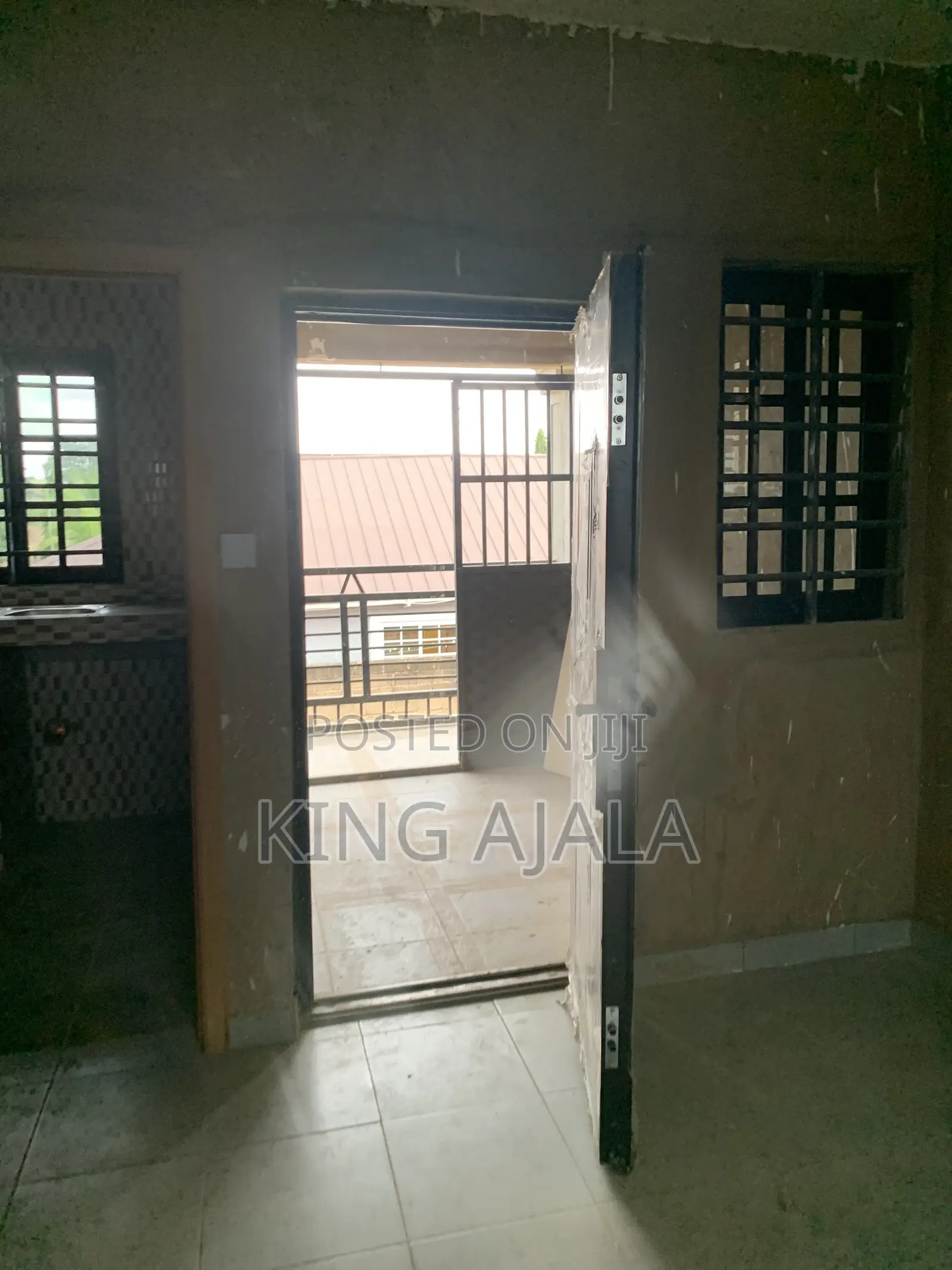 Furnished 1bdrm Apartment in Nurses Quarter, New Market for rent