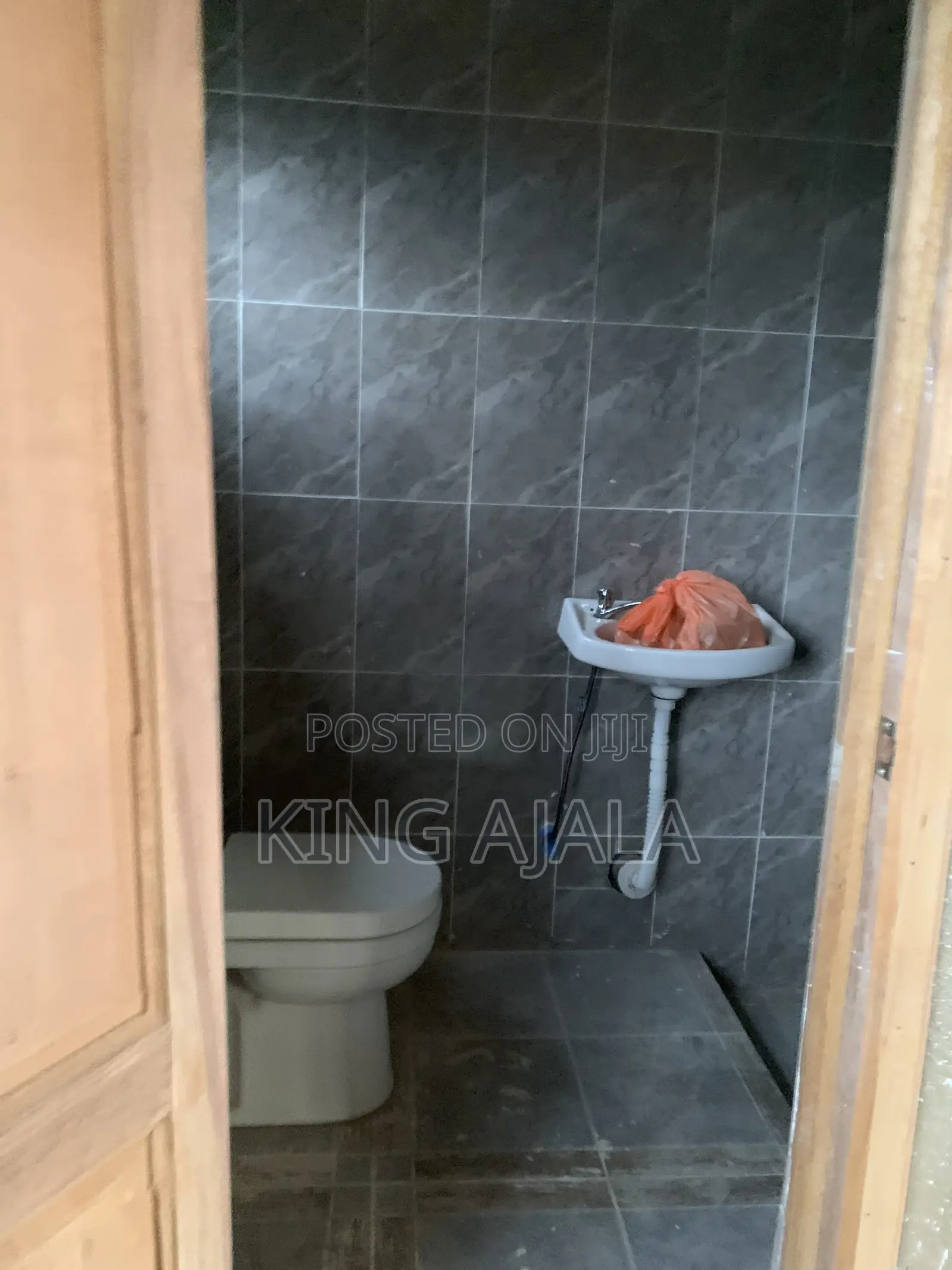 Furnished 1bdrm Apartment in Nurses Quarter, New Market for rent