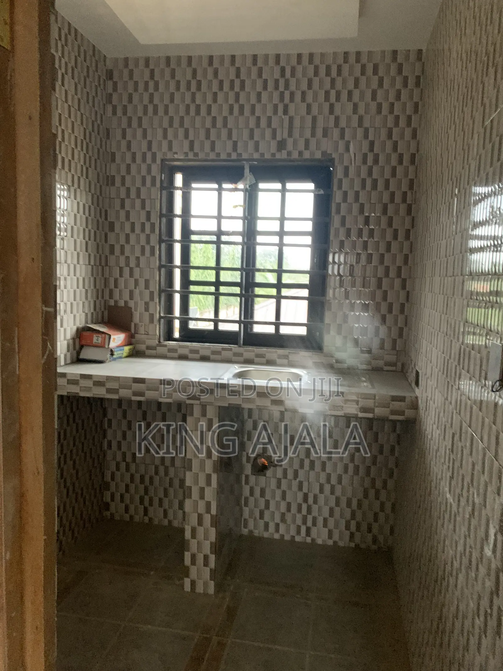 Furnished 1bdrm Apartment in Nurses Quarter, New Market for rent