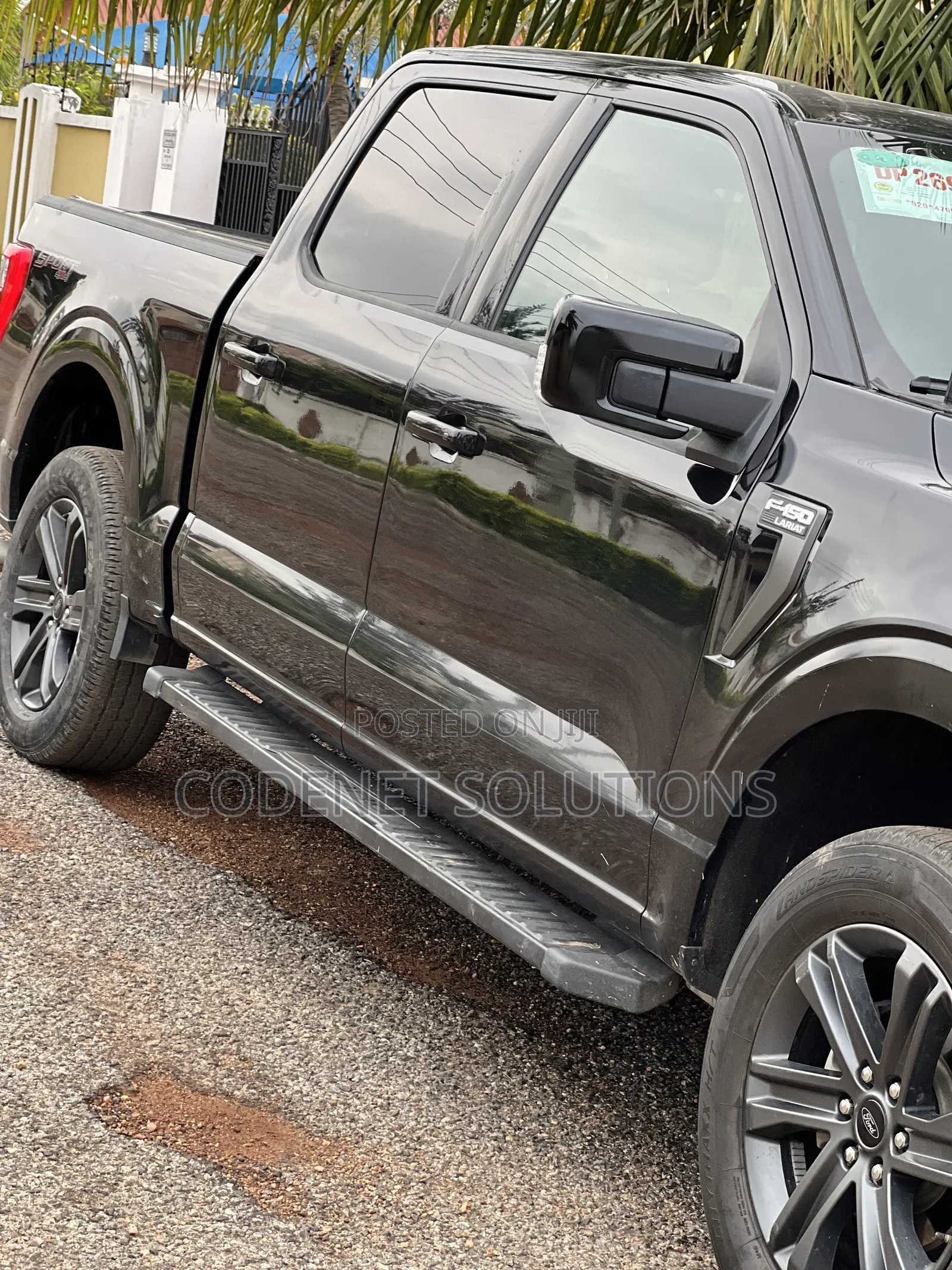Ford F-150 LARIAT 2023 Black