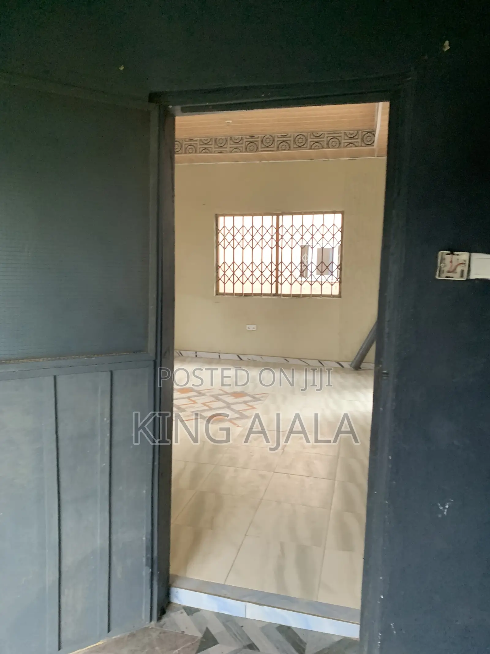 Furnished 1bdrm Apartment in Nurses Quarter, New Market for rent