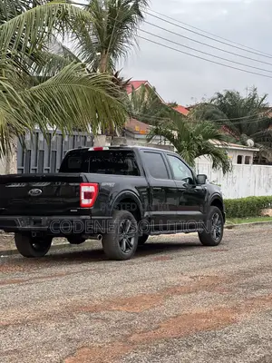 Ford F-150 LARIAT 2023 Black