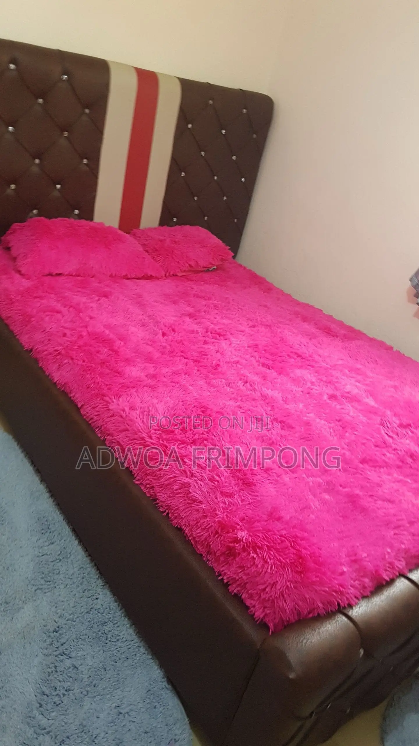 Bed Frame / Matress. Specify if You Want Matress Added