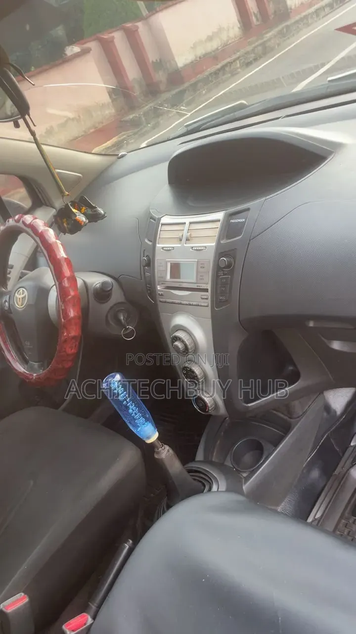 Toyota Yaris 2008