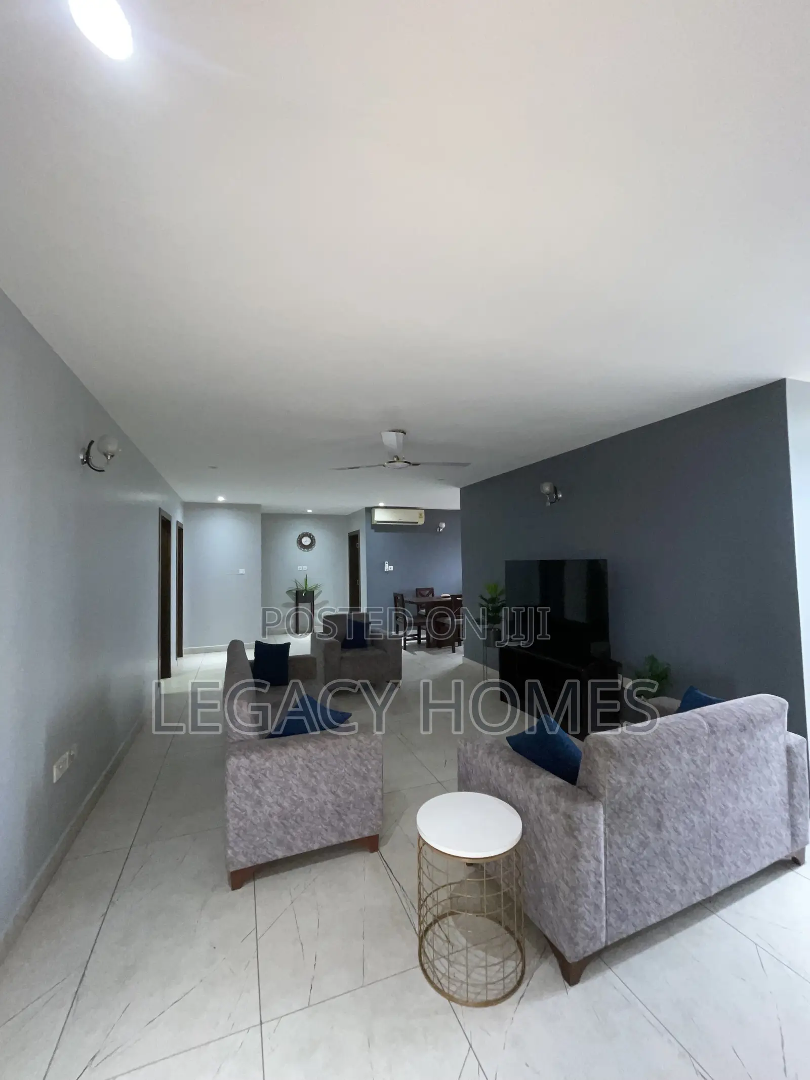 3bdrm Penthouse in East Legon, Boundary Road Area for rent