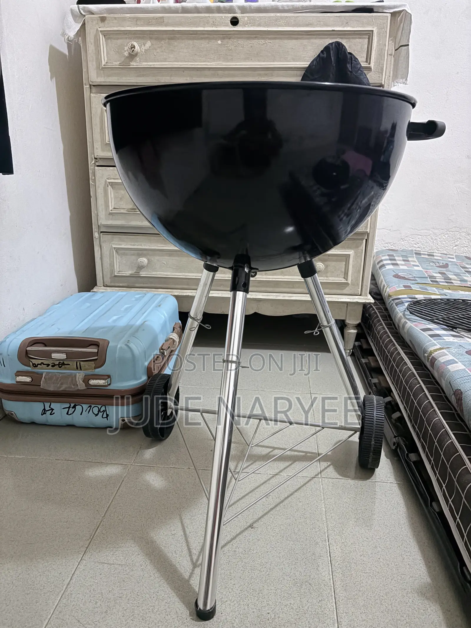 Weber Barbecue Grill (Oval) Black