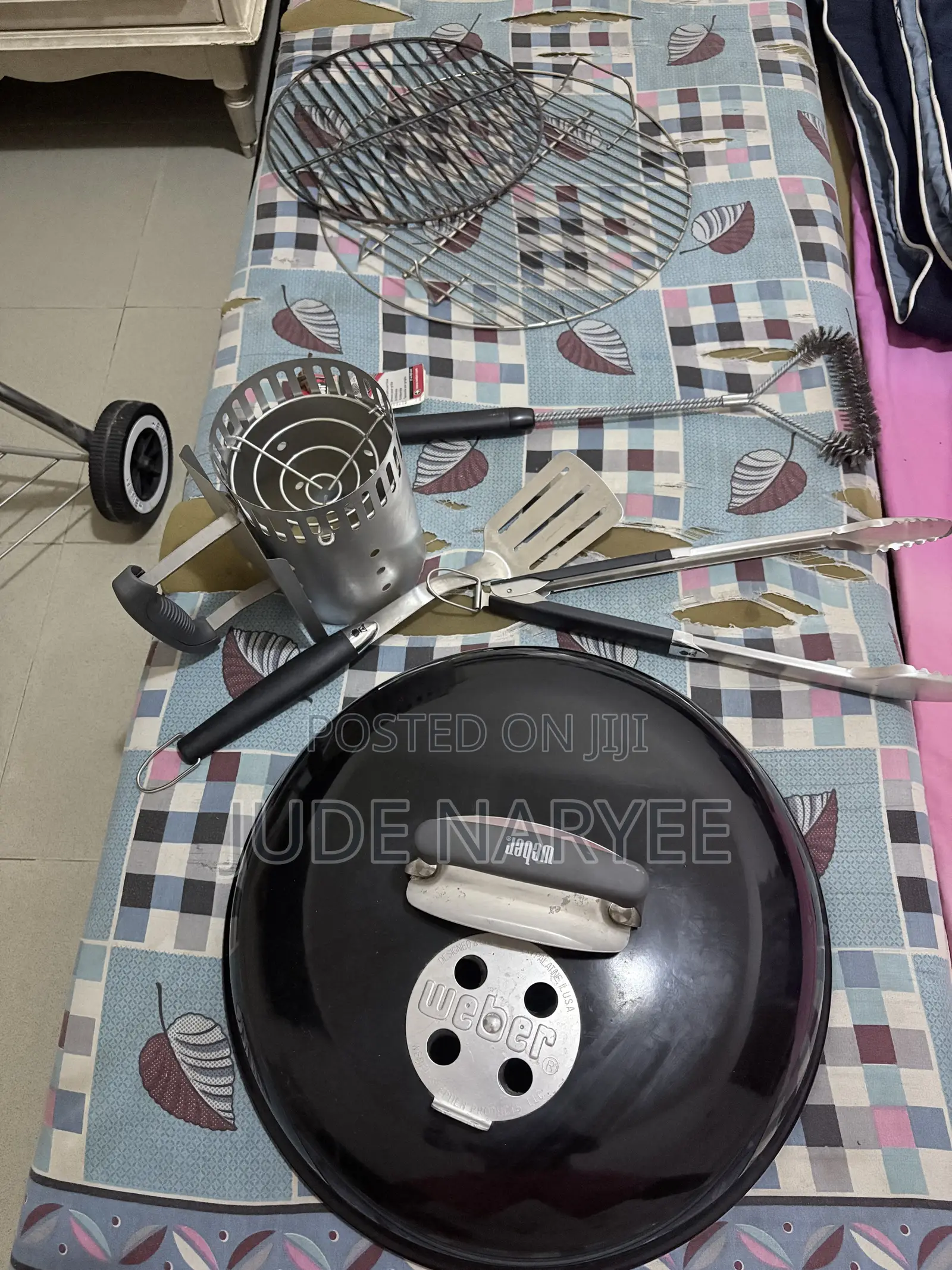 Weber Barbecue Grill (Oval) Black