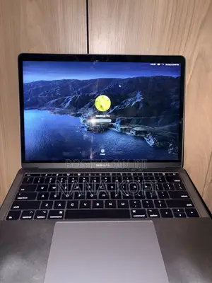 Laptop Apple MacBook Pro 2017 8GB Intel Core i5 SSD 256GB