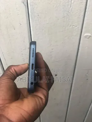 Infinix Smart 8 64 GB Black